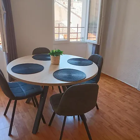 **** Very 36 Rue Fesch, Cosy Flat In Center Pedestrian Street, Up To 4 People **** أجاكسيو