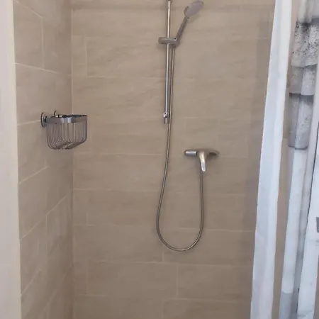 Cosy Fesch Street Apartment: Hideaway Apartment Ajaccio (Corsica)