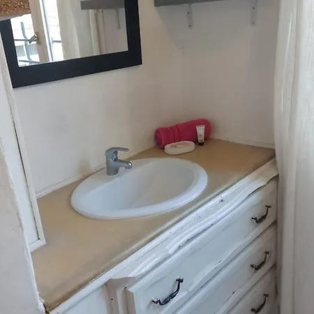 Cosy Fesch Street Apartment: Hideaway Ajaccio (Corsica)