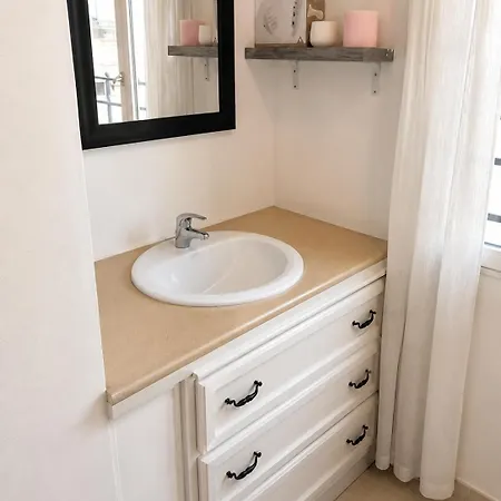**** Very 36 Rue Fesch, Cosy Flat In Center Pedestrian Street, Up To 4 People **** *